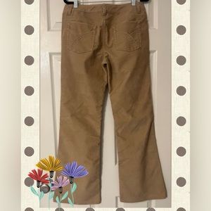 🆕 Women’s Aeropostale corduroy jeans Low rise 7/8 Tan
